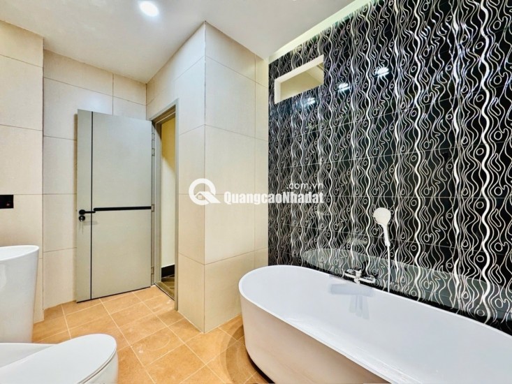 NHÀ HẺM Ô TÔ QUANG TRUNG – GẦN SÂN BAY TÂN SƠN NHẤT